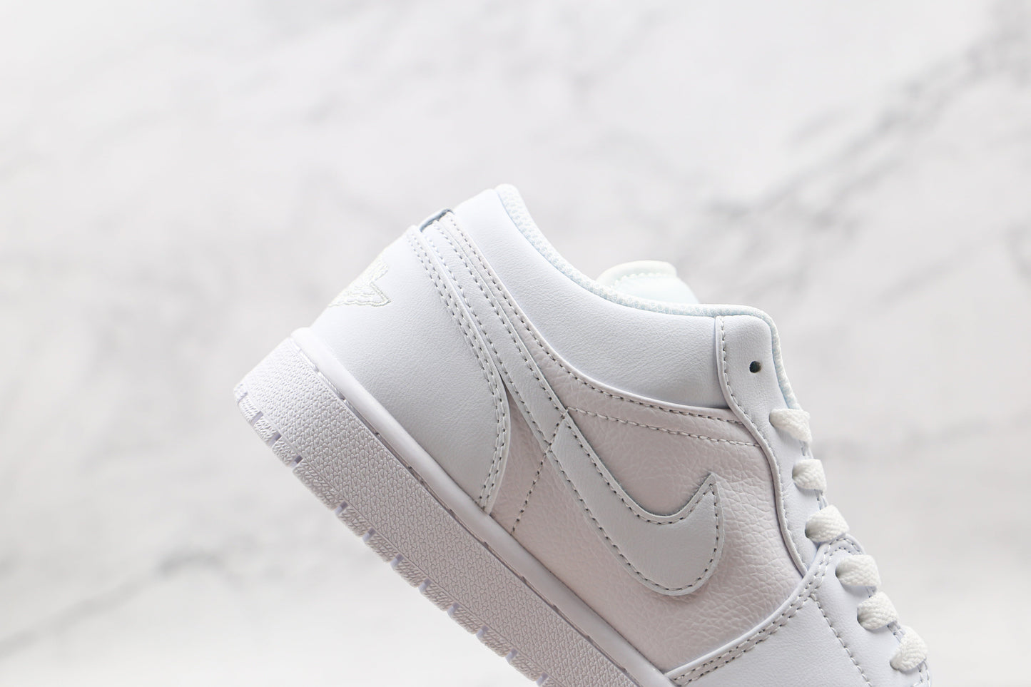 Air Jordan 1 Low Triple White