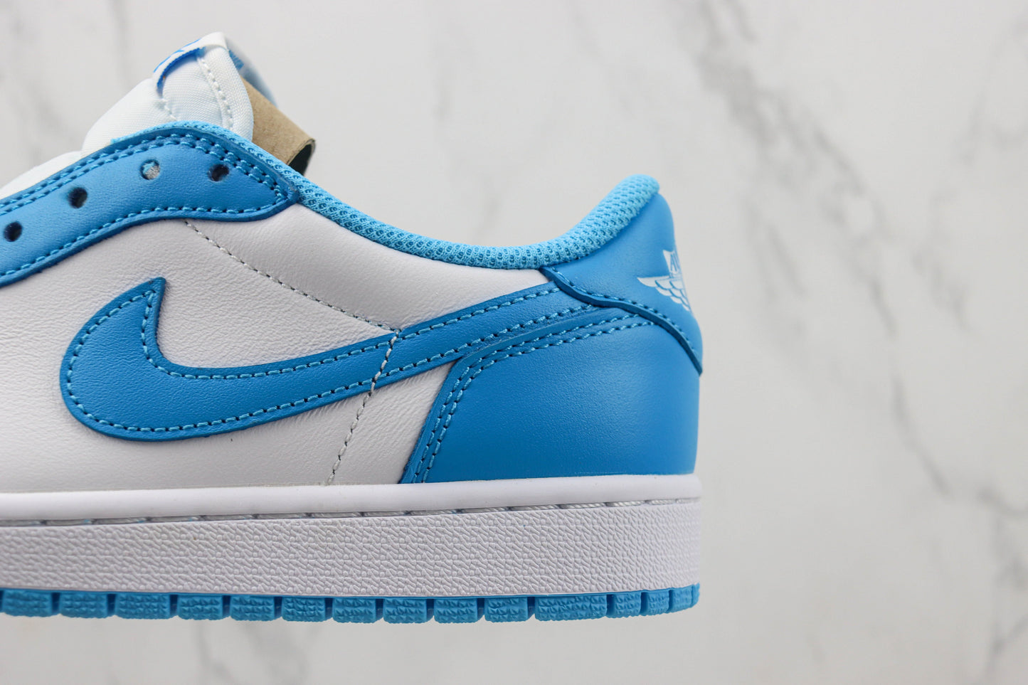 Air Jordan 1 Low UNC Blue