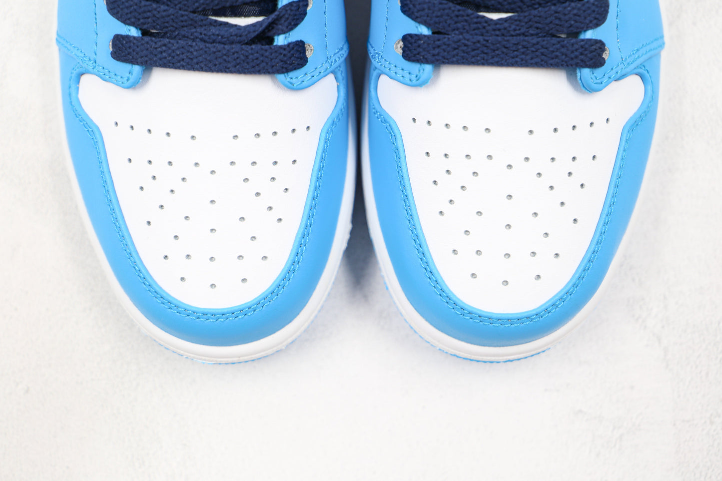 Air Jordan 1 Low UNC Obsidian