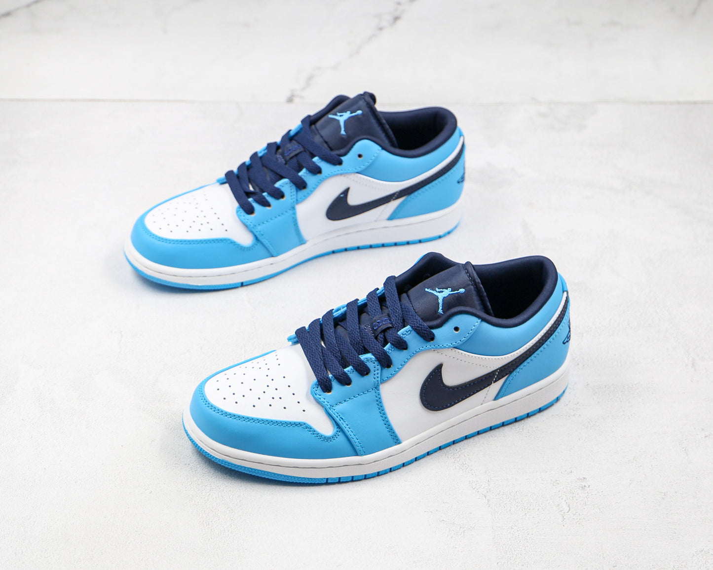 Air Jordan 1 Low UNC Obsidian