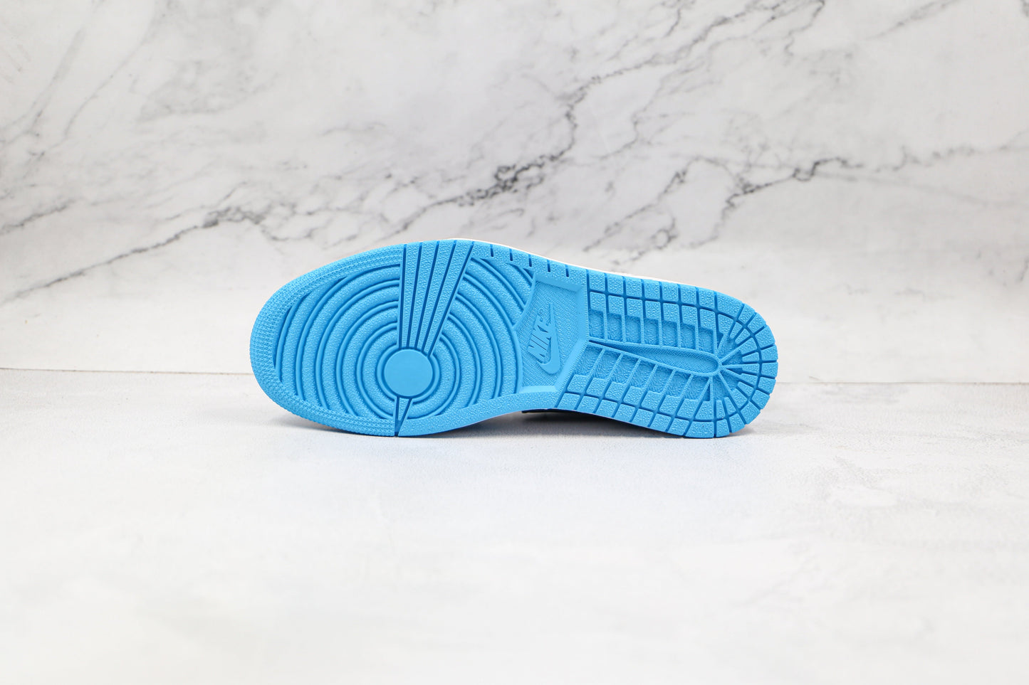 Air Jordan 1 Low UNC Obsidian