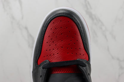 Air Jordan 1 Low UNC to Chicago