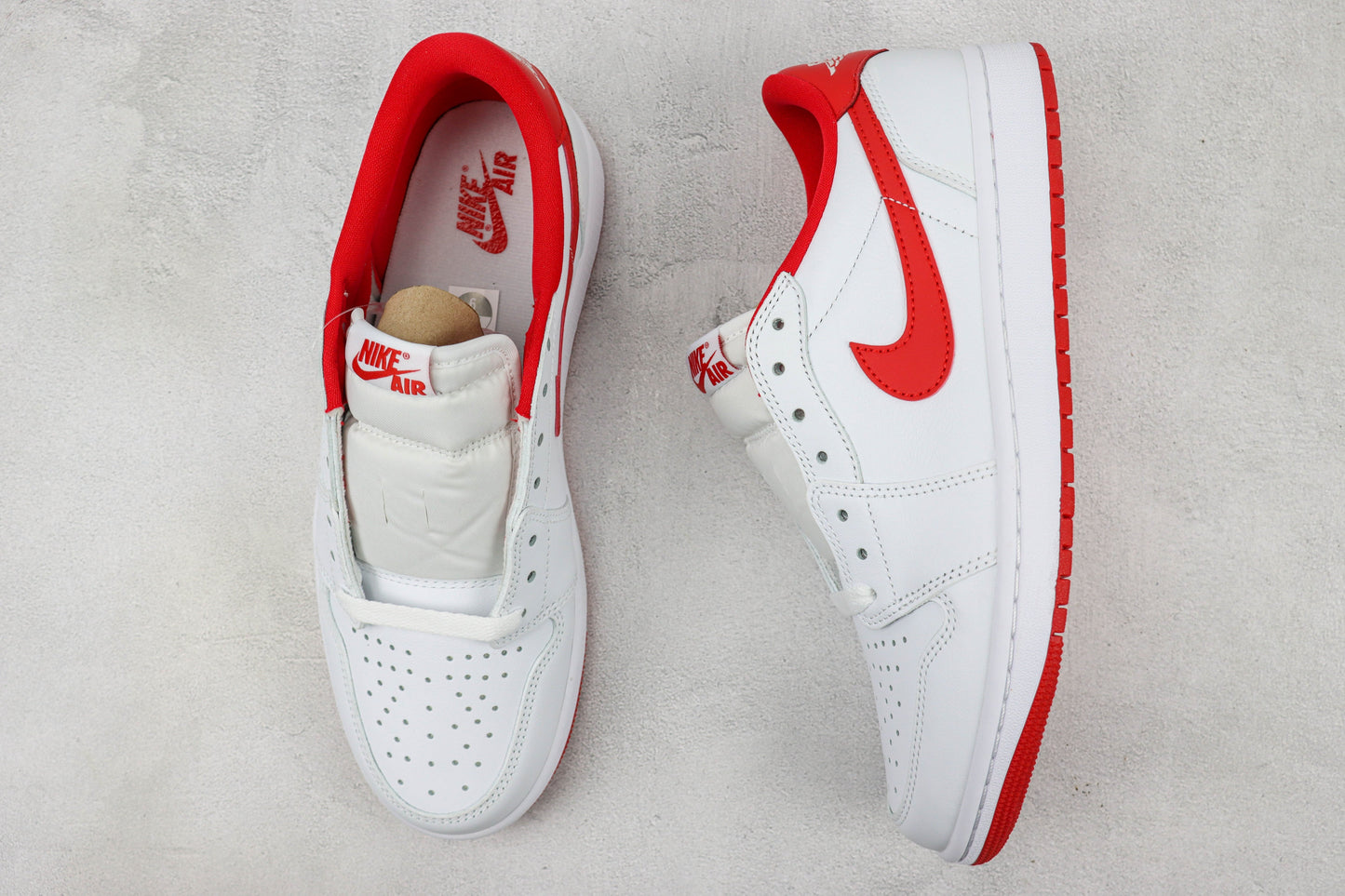 Air Jordan 1 Low University Red