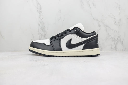 Air Jordan 1 Low Vintage Panda