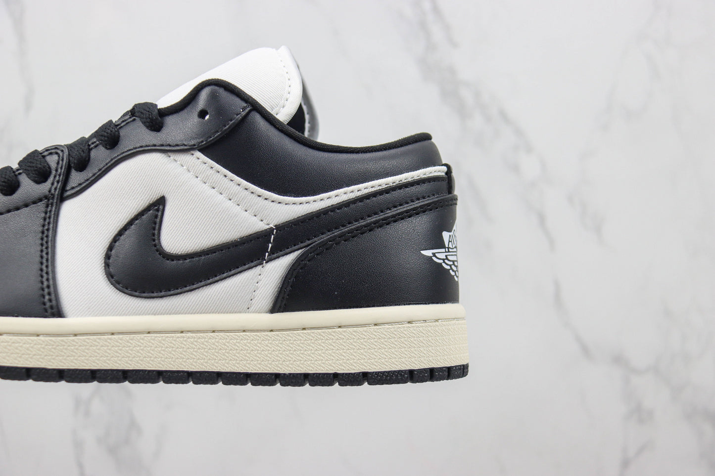 Air Jordan 1 Low Vintage Panda