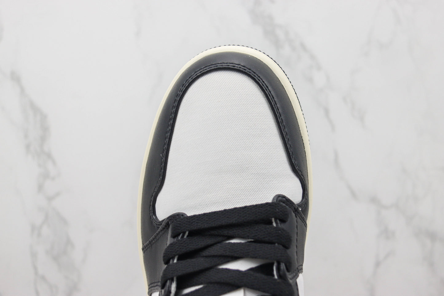 Air Jordan 1 Low Vintage Panda