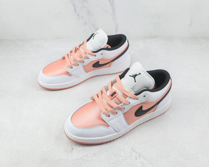 Air Jordan 1 Low White Light Madder Root