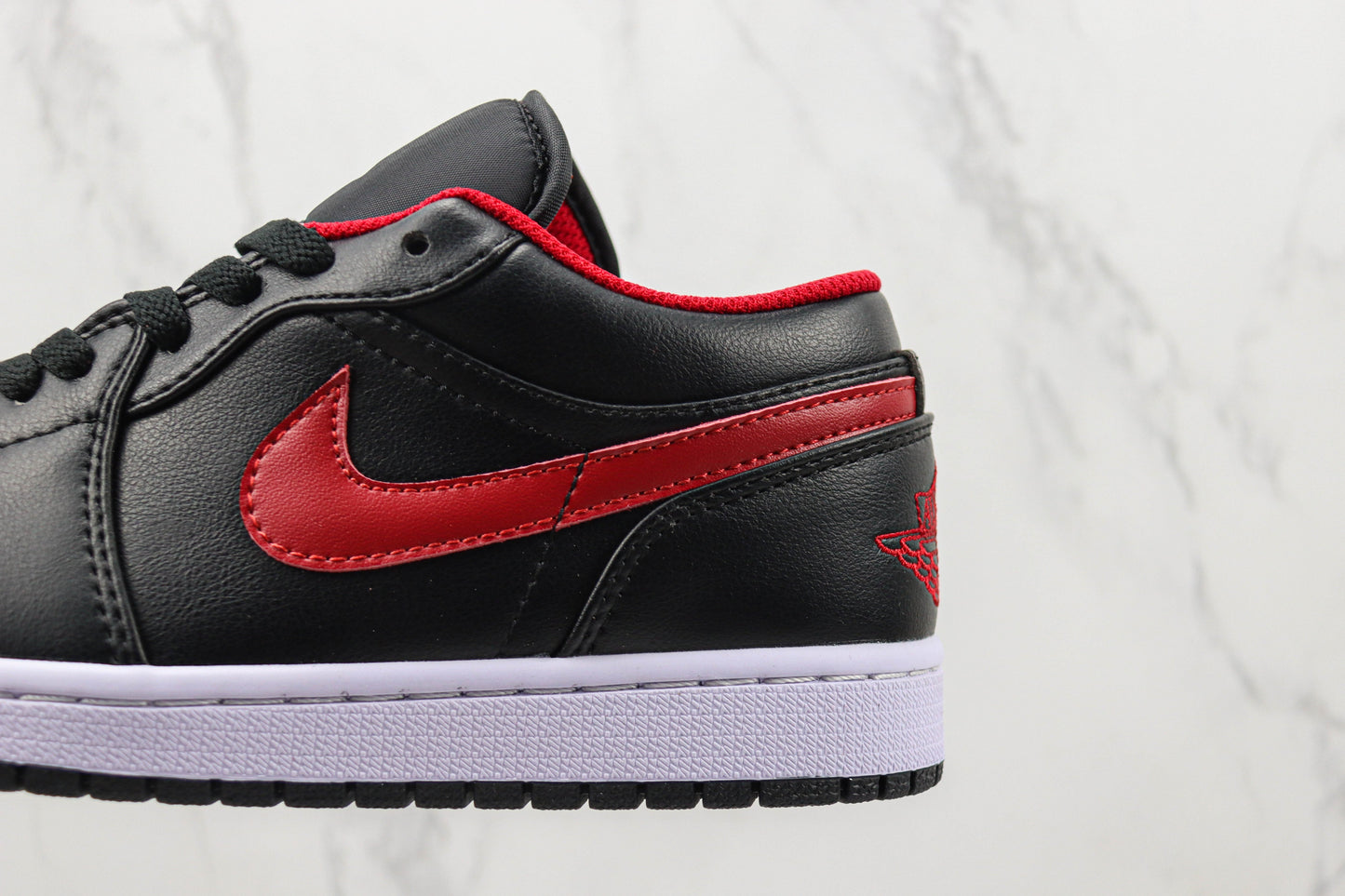 Air Jordan 1 Low White Toe