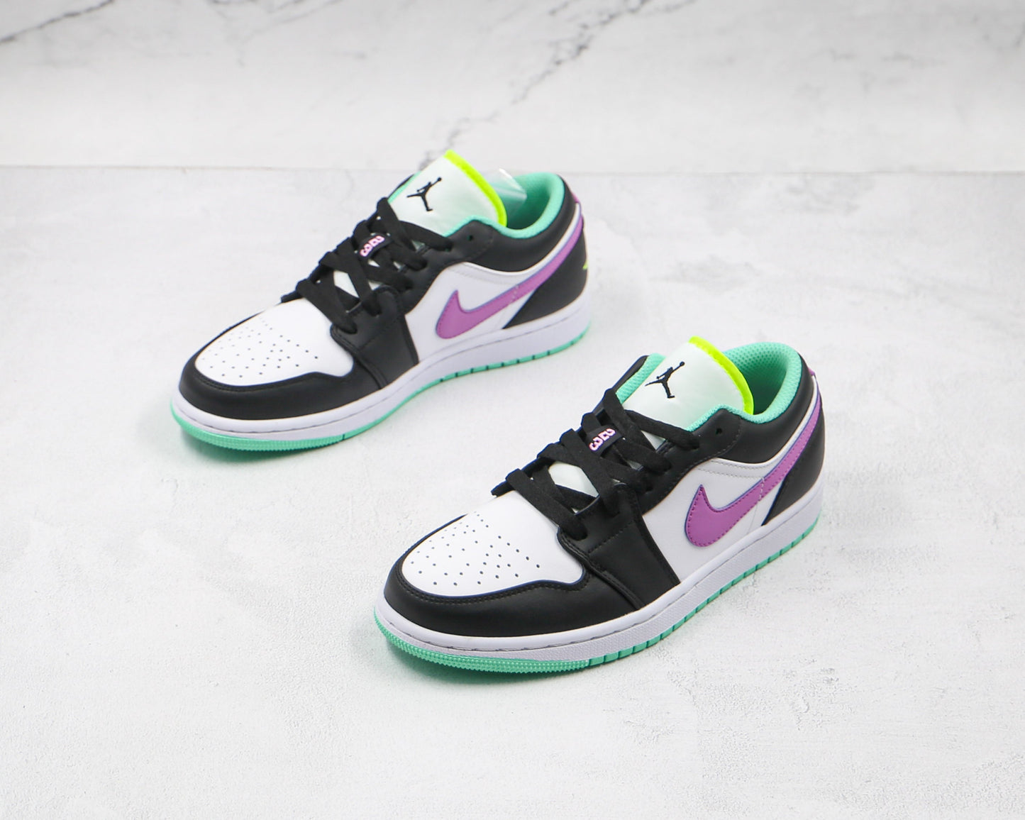 Air Jordan 1 Low White Violet Shock