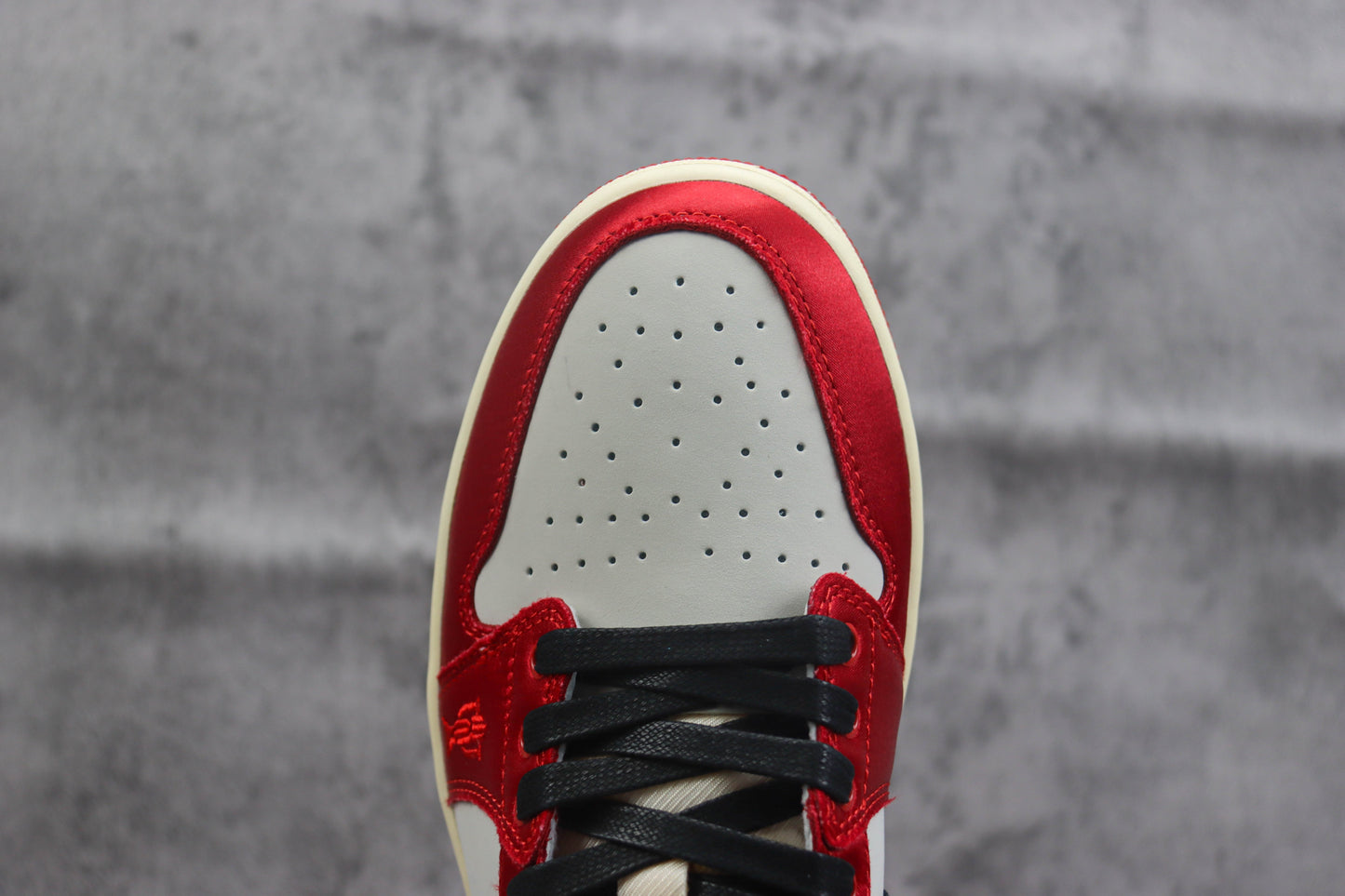 Air Jordan 1 Low x Trophy Room
