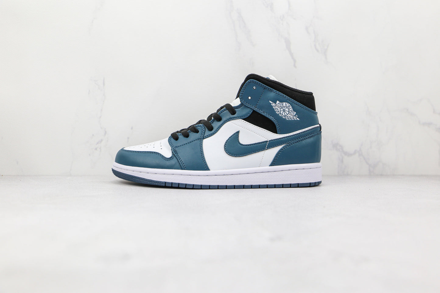 Air Jordan 1 Mid Armory Navy Blue White