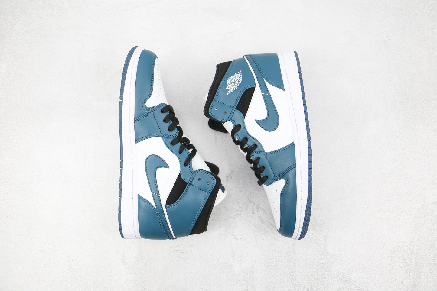 Air Jordan 1 Mid Armory Navy Blue White