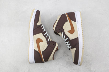 Air Jordan 1 Mid Brown Basalt Oatmeal