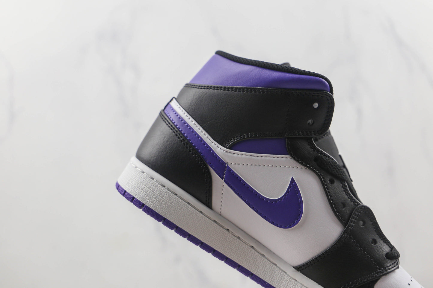 Air Jordan 1 Mid Court Purple