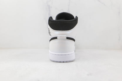 Air Jordan 1 Mid Diamond