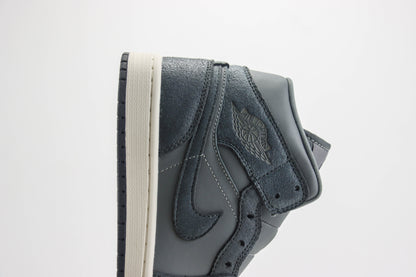 Air Jordan 1 Mid Distressed Smoke Grey