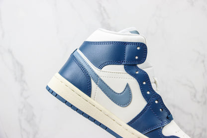 Air Jordan 1 Mid French Blue