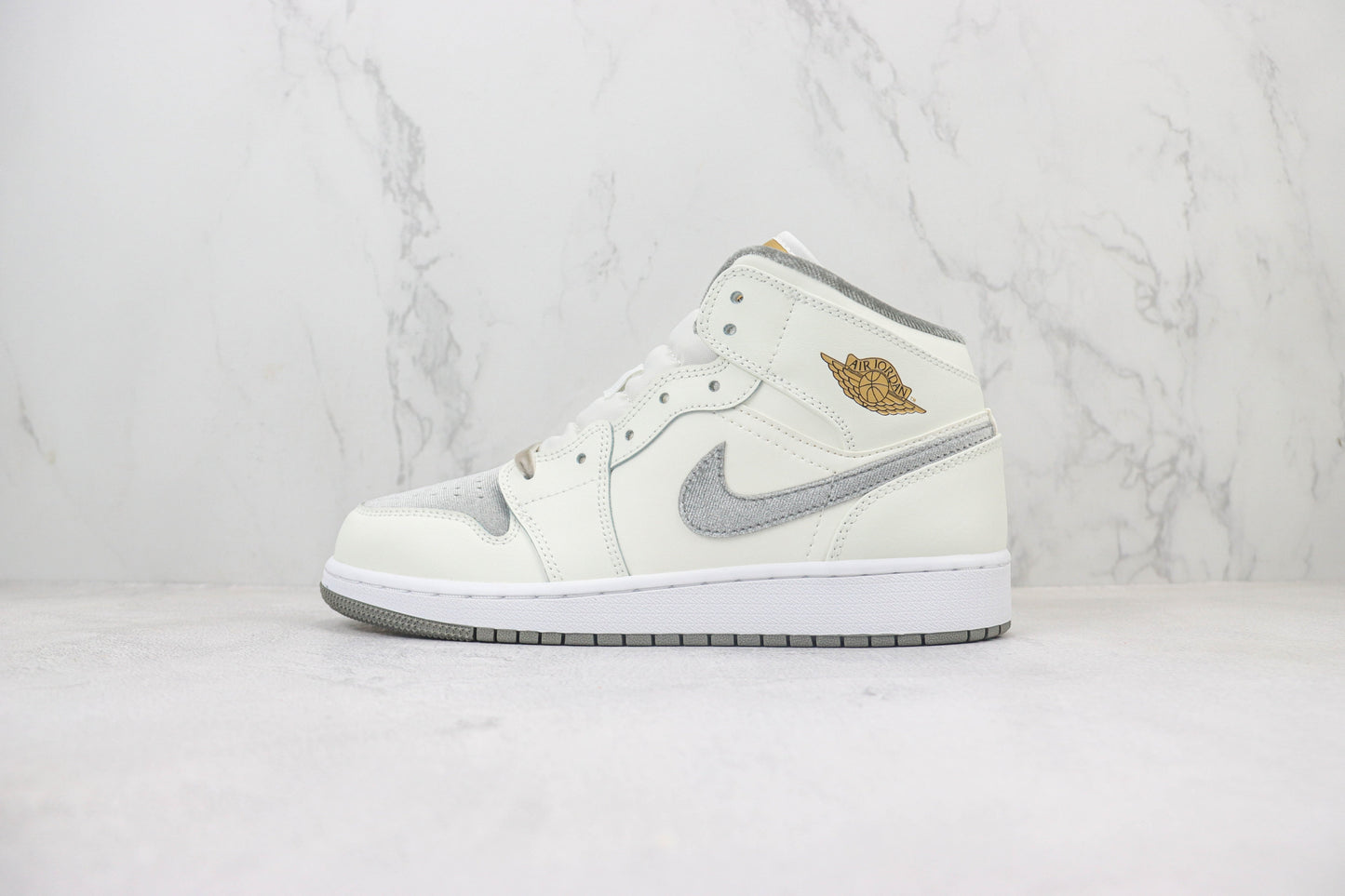Air Jordan 1 Mid Grey Velvet Toe