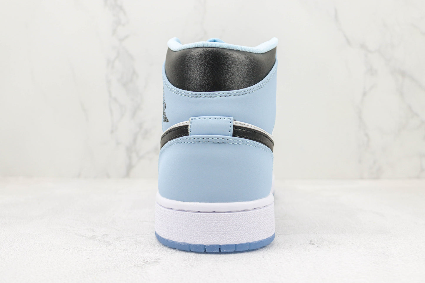 Air Jordan 1 Mid Ice Blue