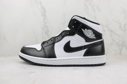 Air Jordan 1 Mid Panda