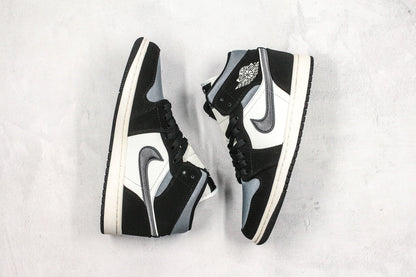 Air Jordan 1 Mid Satin Grey Toe