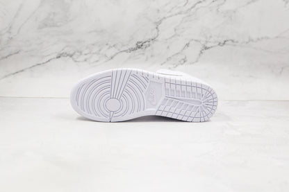 Air Jordan 1 Mid Triple White
