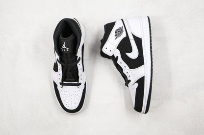 Air Jordan 1 Mid Tuxedo