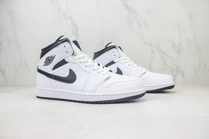 Air Jordan 1 Mid White/Black