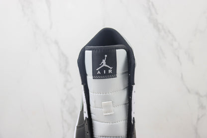 Air Jordan 1 Mid White Shadow