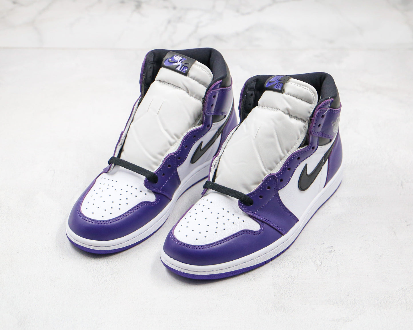 Air Jordan 1 Retro High Court Purple