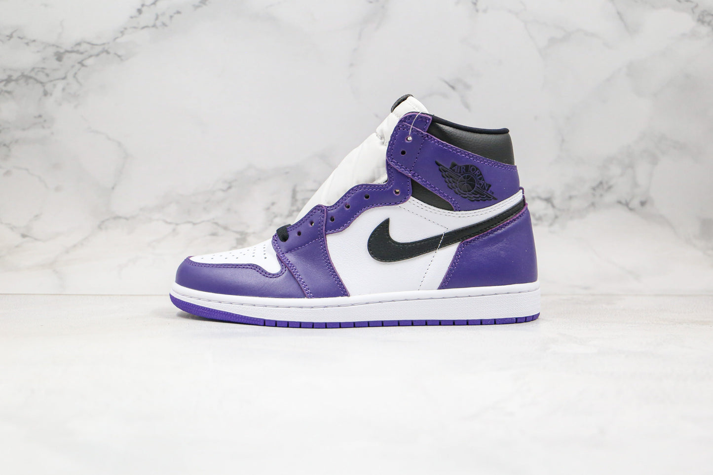 Air Jordan 1 Retro High Court Purple