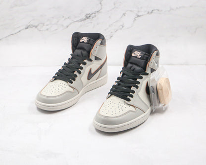 Air Jordan 1 Retro High Defiant
