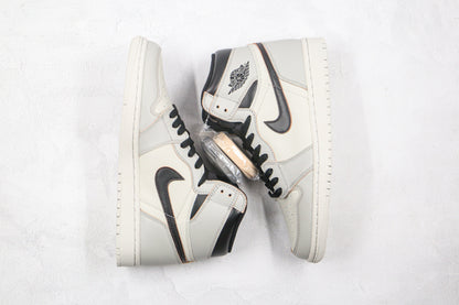 Air Jordan 1 Retro High Defiant