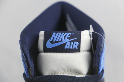 Air Jordan 1 Retro High Obsidian