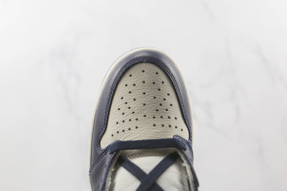 Air Jordan 1 Retro High Obsidian