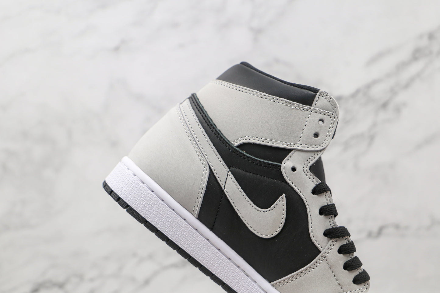 Air Jordan 1 Retro High Shadow