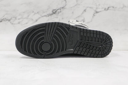 Air Jordan 1 Retro High Shadow