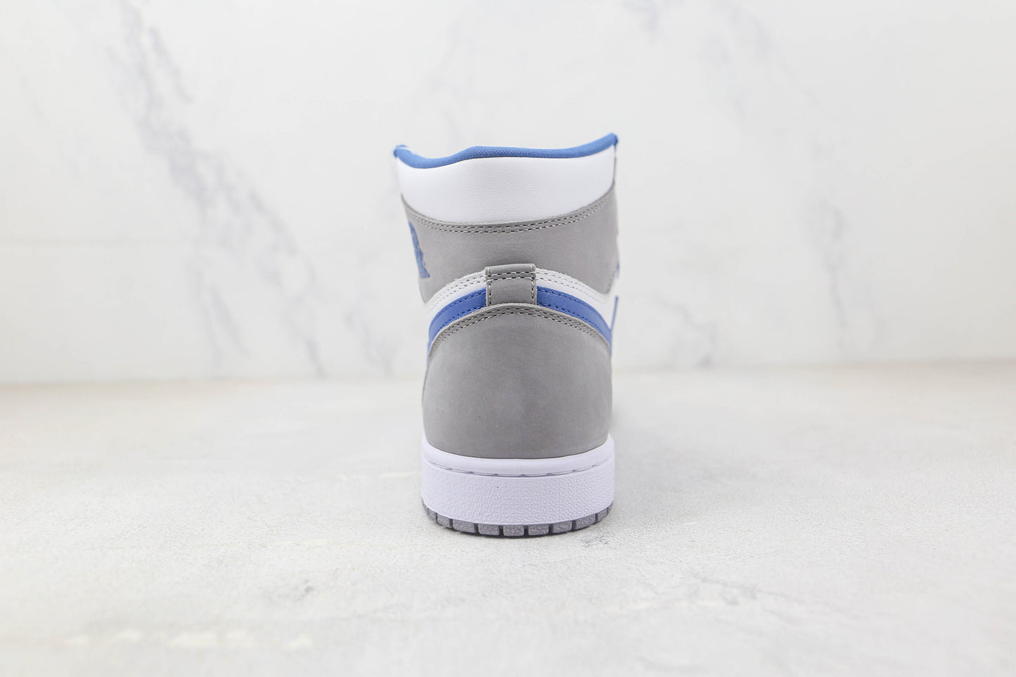 Air Jordan 1 Retro High True Blue
