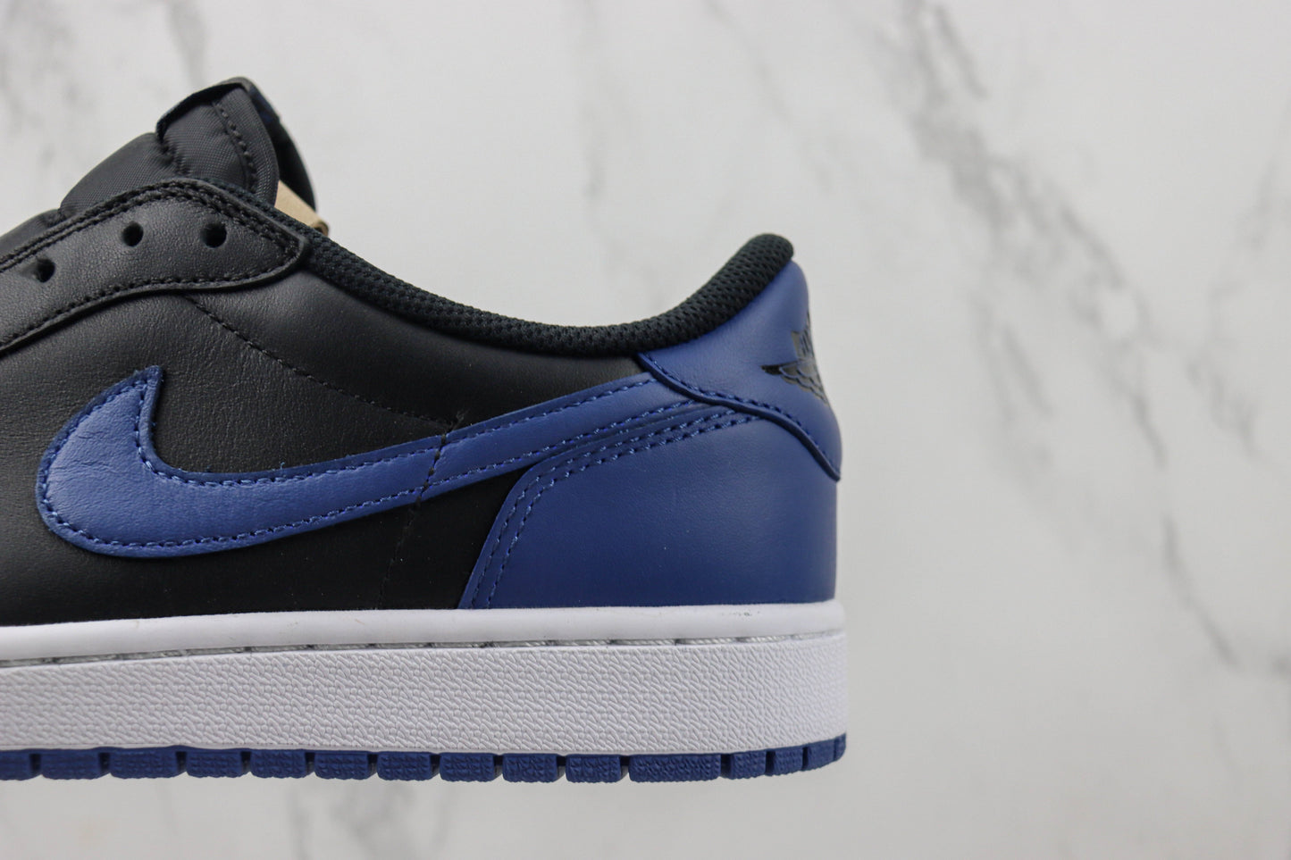 Air Jordan 1 Retro Low Mystic Navy