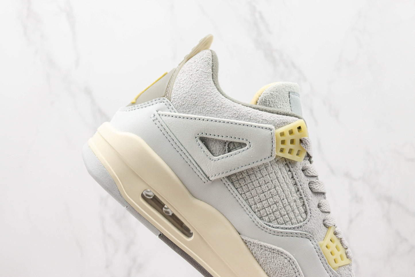 Air Jordan 4 Craft Photon Dust
