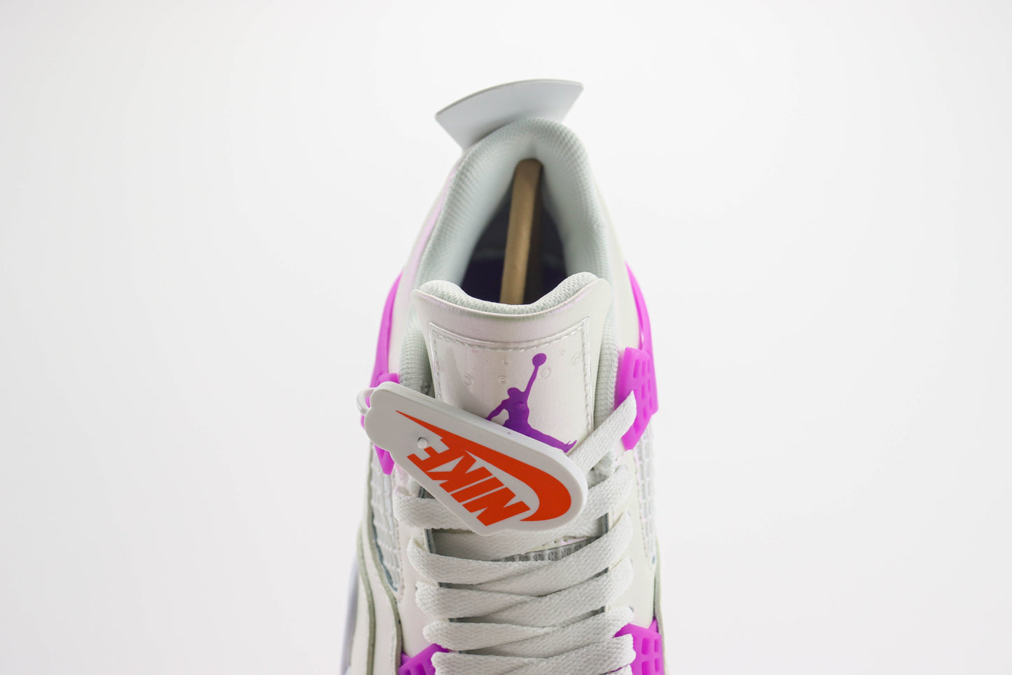 Air Jordan 4 Hyper Violet