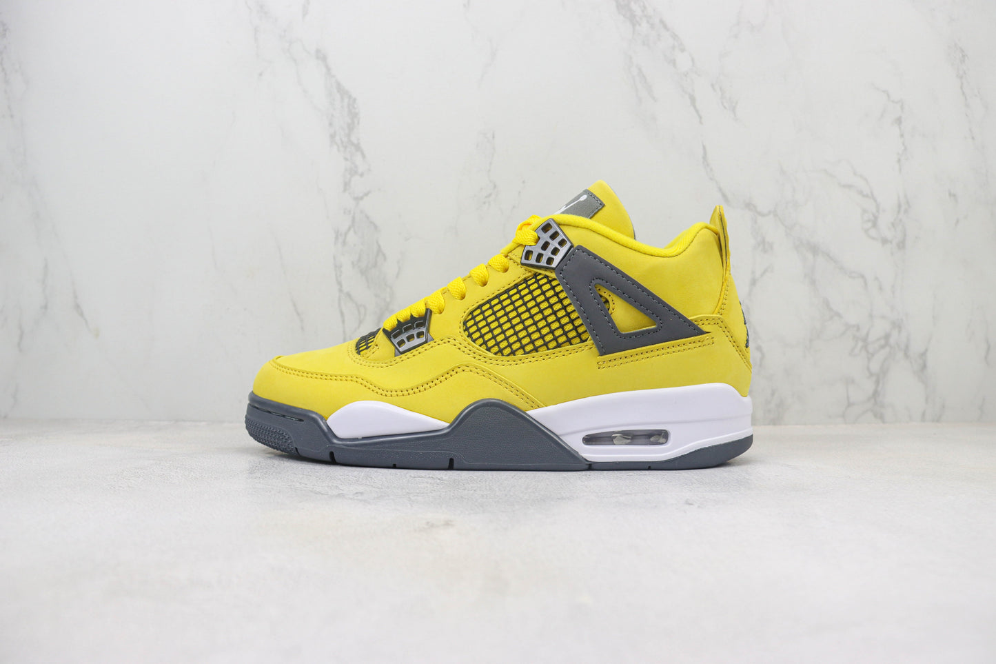 Air Jordan 4 Retro Lightning