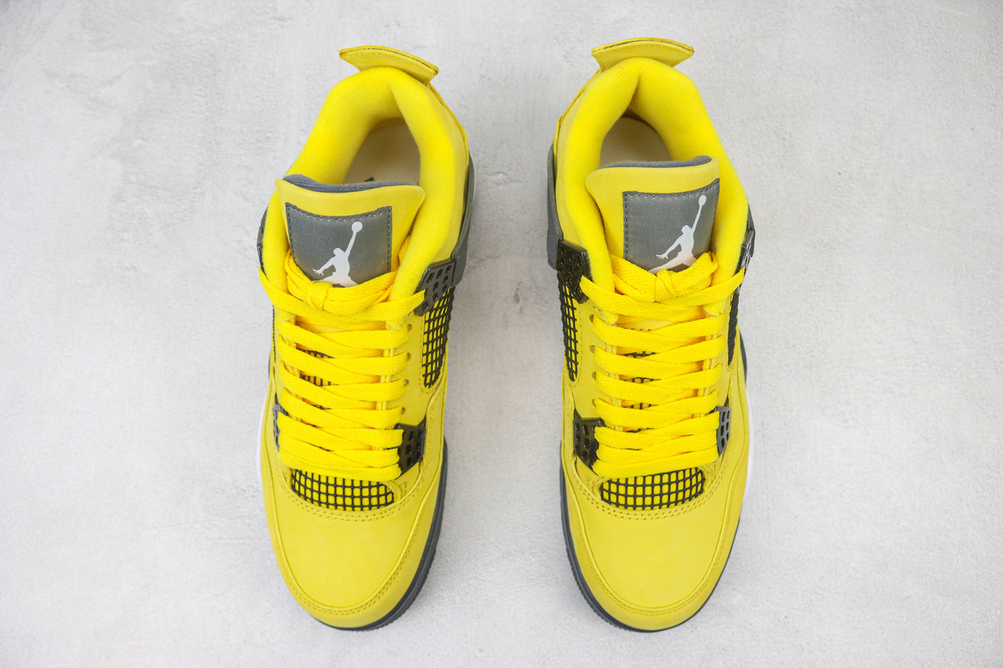 Air Jordan 4 Retro Lightning