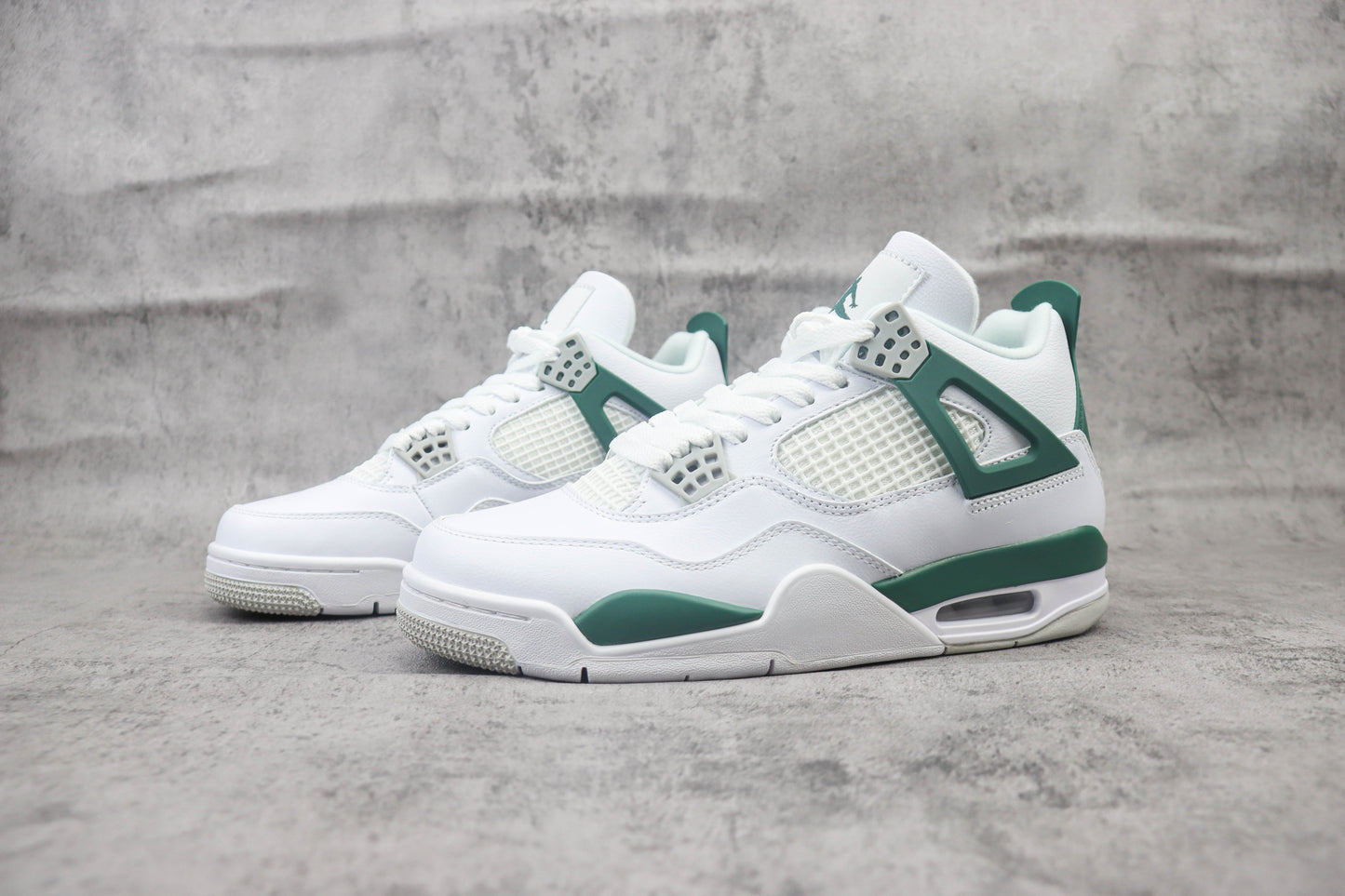 Air Jordan 4 Retro Oxidized Green