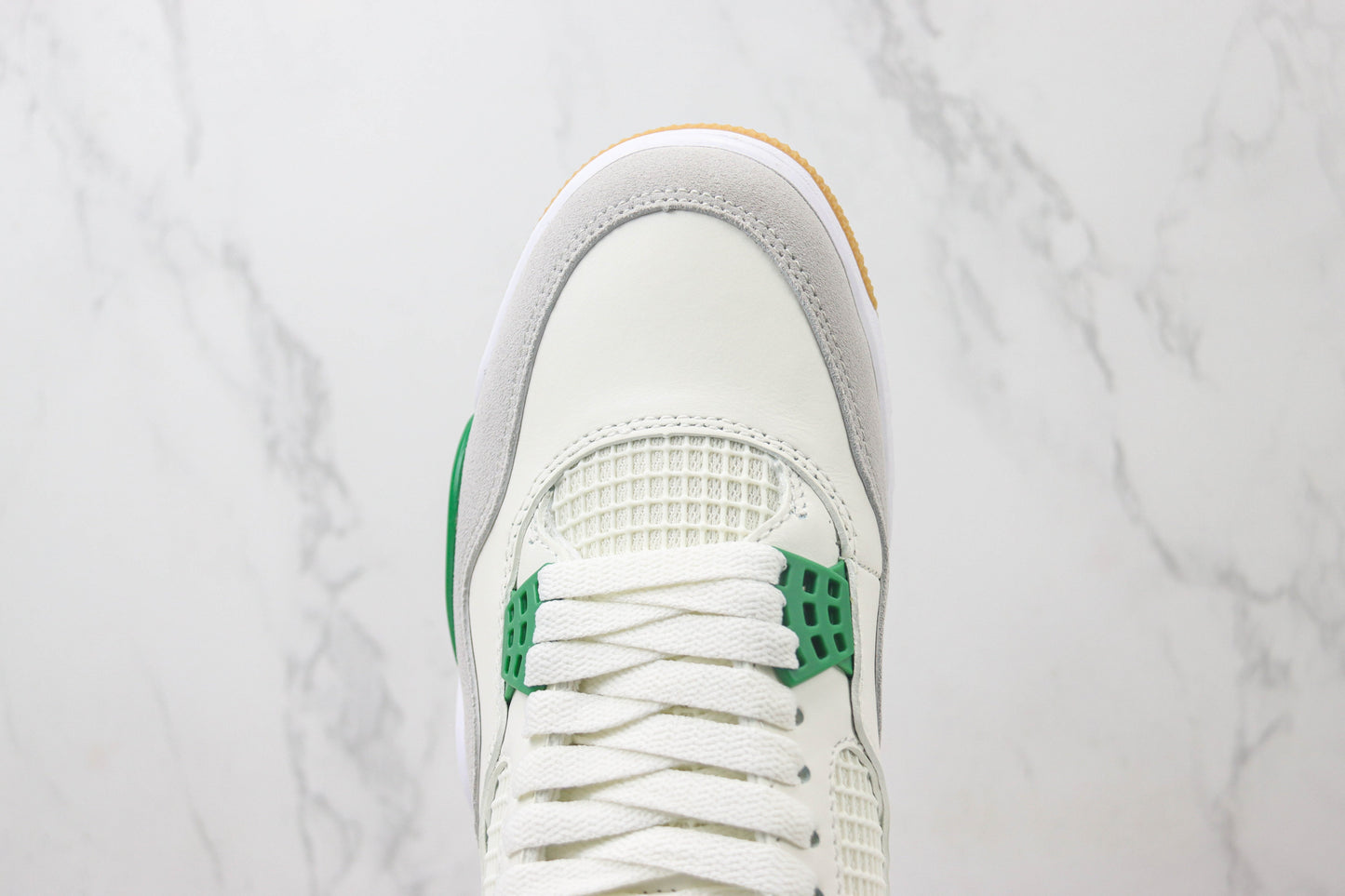 Air Jordan 4 Retro Pine Green