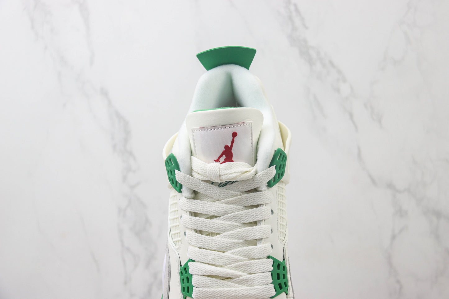 Air Jordan 4 Retro Pine Green