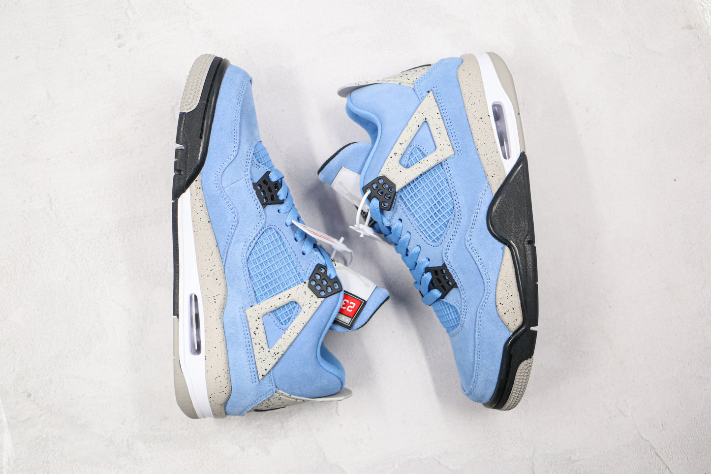 Air Jordan 4 Retro University Blue