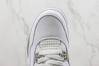 Air Jordan 4 Retro White Oreo