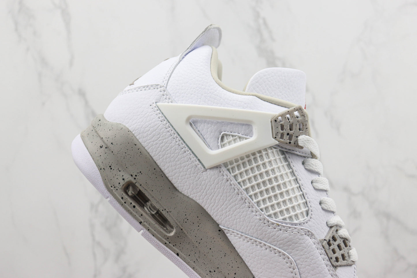 Air Jordan 4 Retro White Oreo