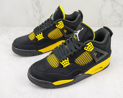 Air Jordan 4 Thunder